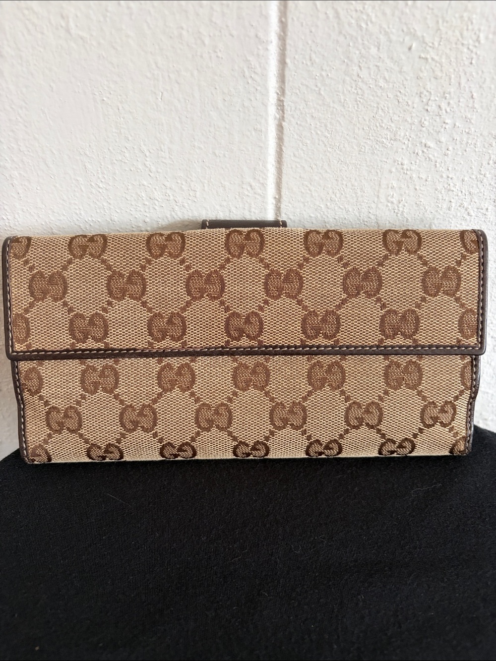 Gucci Beige and Brown GG Canvas Continental Wallet - Picture 5 of 6